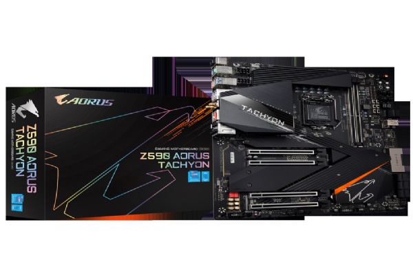 GIGABYTE Z590 AORUS TACHYON 
phá kỷ lục ép xung với 11900K
